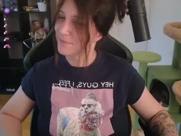 ErikaBonnie – webcam model profile photo Image 4