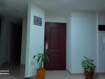 petites_perles – webcam model profile photo Image 8