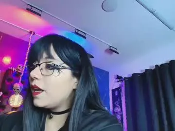 maxdoggy – webcam model profile photo Image 4