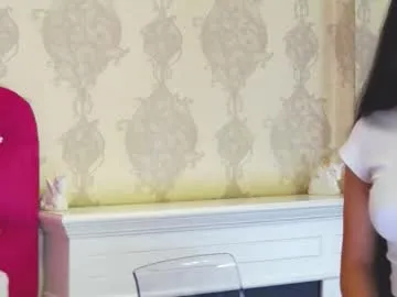 jenni_cash – webcam model profile photo Image 15