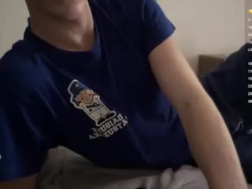 playussoftly – webcam model profile photo Image 15