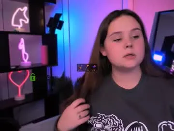 sweetlittleangela – webcam model profile photo Image 2