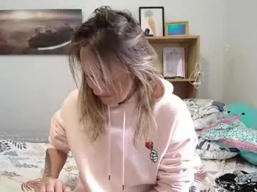 heaven_gall_ – webcam model profile photo Image 2