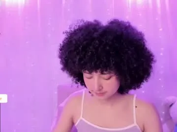 lucretiaburnaugh – webcam model profile photo Image 11