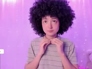 lucretiaburnaugh – webcam model profile photo Image 5