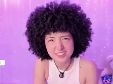 lucretiaburnaugh – webcam model profile photo Image 6