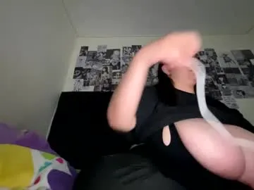 lina_kriss – webcam model profile photo Image 16