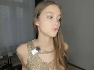 anni_lovely – webcam model profile photo Image 9