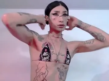 brunettklaryss – webcam model profile photo Image 12