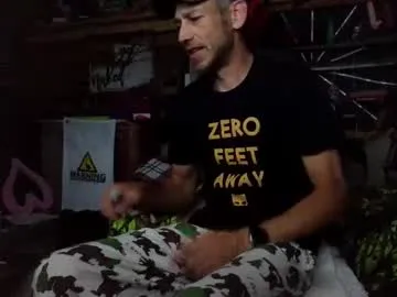 petites_perles – webcam model profile photo Image 4