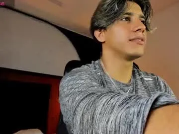 loving_ladies – webcam model profile photo Image 2