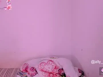 magical_mermaids – webcam model profile photo Image 12