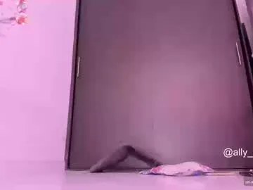 magical_mermaids – webcam model profile photo Image 16