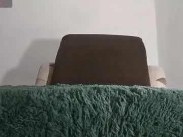 playussoftly – webcam model profile photo Image 5