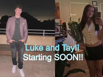 EvelynMills – webcam model profile photo Image 15