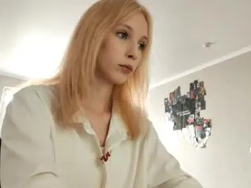 miss_anna909 – webcam model profile photo Image 2