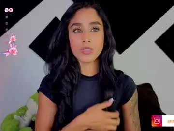 ariana_zc_ – webcam model profile photo Image 13