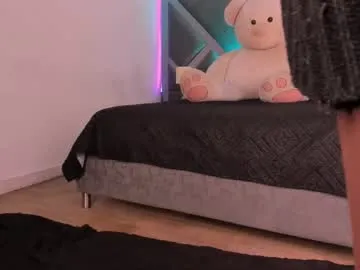 anabel054 – webcam model profile photo Image 2