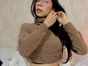 petites_perles – webcam model profile photo Image 11