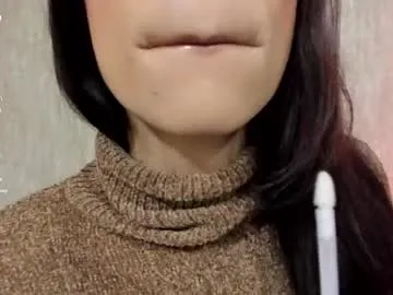 petites_perles – webcam model profile photo Image 15