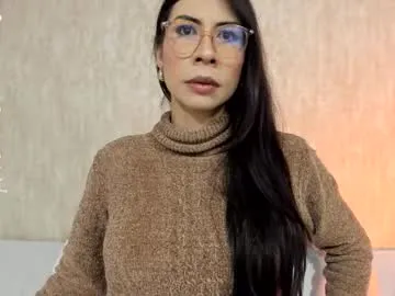 petites_perles – webcam model profile photo Image 8