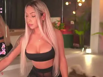 cristin_moon – webcam model profile photo Image 15