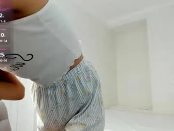 realtryit – webcam model profile photo Image 13