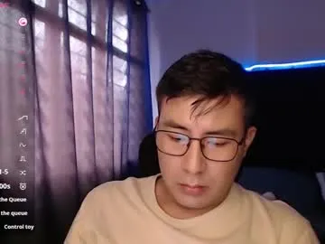 samyortiz_ – webcam model profile photo Image 18