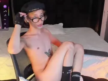 playussoftly – webcam model profile photo Image 7