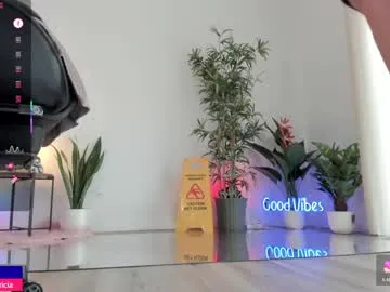 anabel054 – webcam model profile photo Image 8