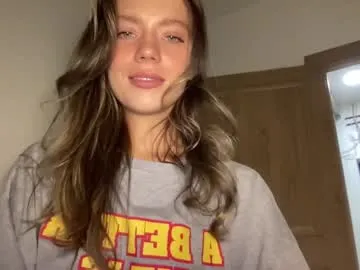 petites_perles – webcam model profile photo Image 18