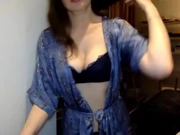 realtryit – webcam model profile photo Image 6