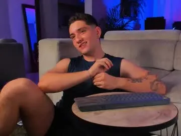 realtryit – webcam model profile photo Image 18