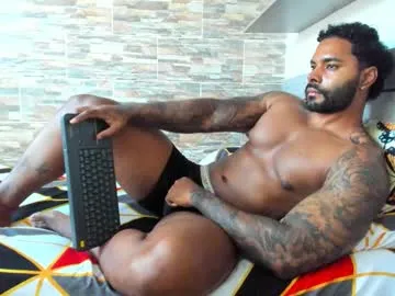 emely_exxotic – webcam model profile photo Image 9