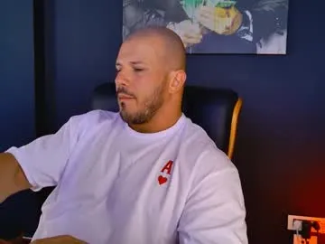 blackchully45 – webcam model profile photo Image 7