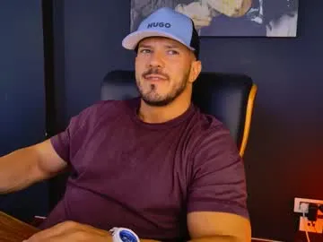 blackchully45 – webcam model profile photo Image 8