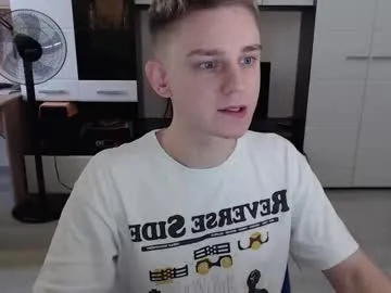 iamsomeone1234 – webcam model profile photo Image 14