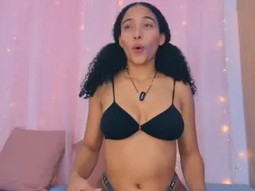 petites_perles – webcam model profile photo Image 12