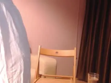 realtryit – webcam model profile photo Image 9