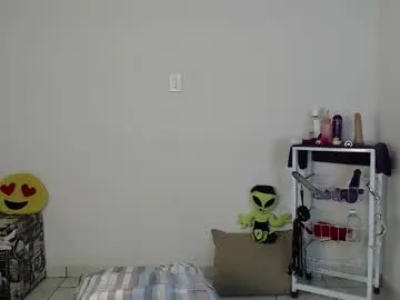 littledeathtrap – webcam model profile photo Image 18