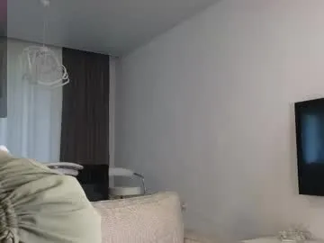 loving_ladies – webcam model profile photo Image 3