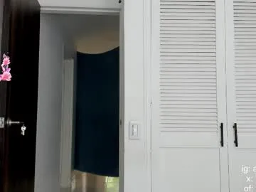 anabel054 – webcam model profile photo Image 15