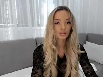 blondyliciousx – webcam model profile photo Image 13