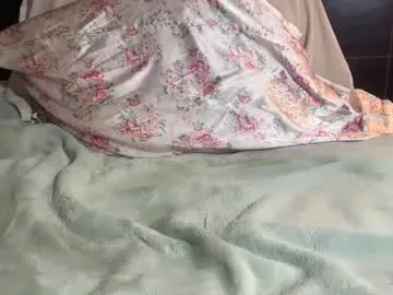 loving_ladies – webcam model profile photo Image 12