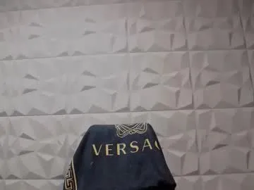 sweetyoops – webcam model profile photo Image 15