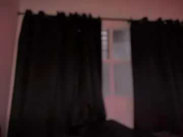 loving_ladies – webcam model profile photo Image 8