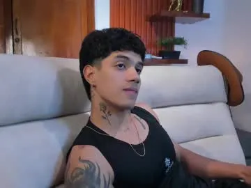 wetnaughtygirls – webcam model profile photo Image 13