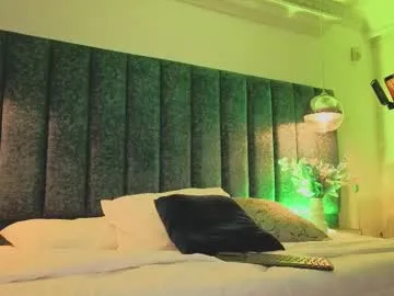 maxstrong01 – webcam model profile photo Image 15