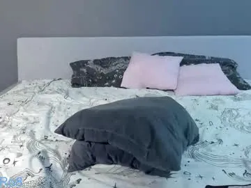 angelsofaurora – webcam model profile photo Image 9