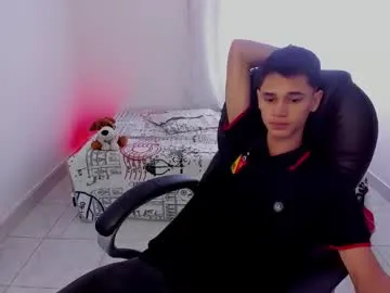 amabella_w – webcam model profile photo Image 18